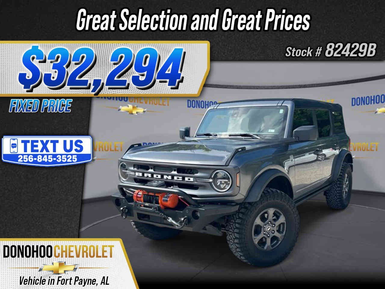 2023 Ford Bronco Base in Gray — front three-quarter view