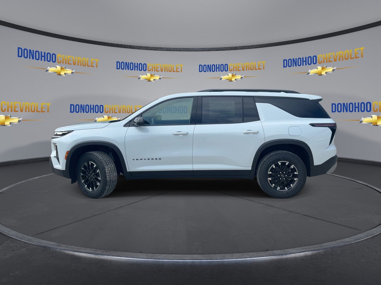 2026 Chevrolet Traverse — detail view