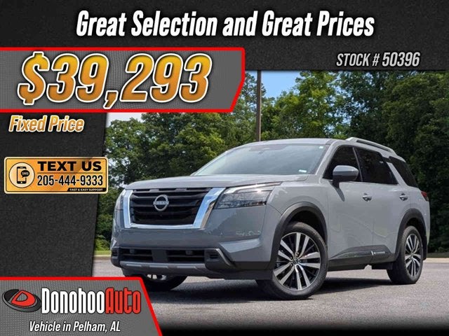 2025 Nissan Pathfinder Platinum in Boulder Gray Pearl — front three-quarter view